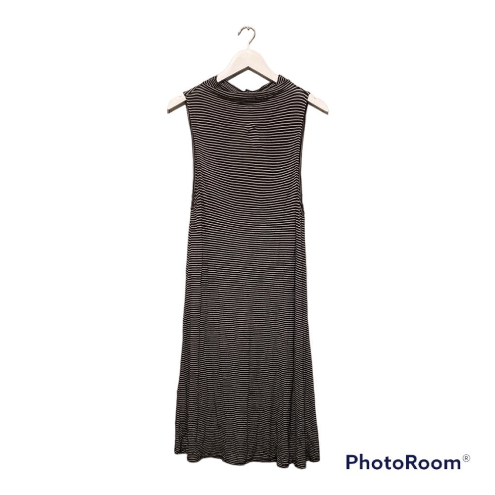 American eagle soft & sexy high neck, black & white striped dress w/ open back M